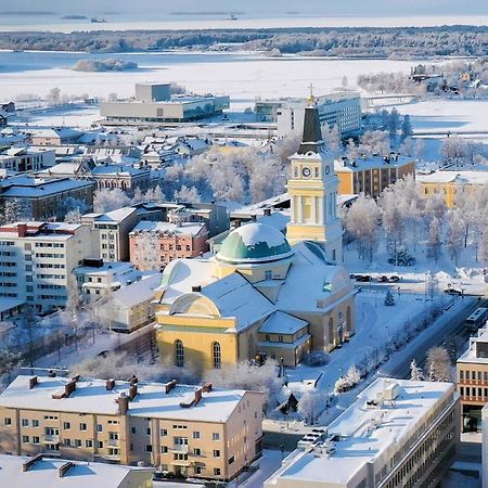 Kaarteen Yksioe Oulu Exterior foto